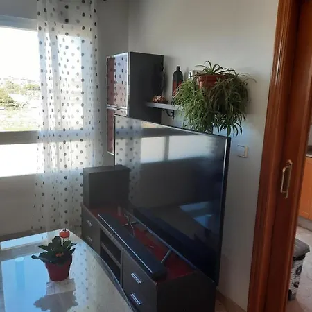 2 Dormitorios Piso, 2 Banos, Wifi , Parking * Torrellano