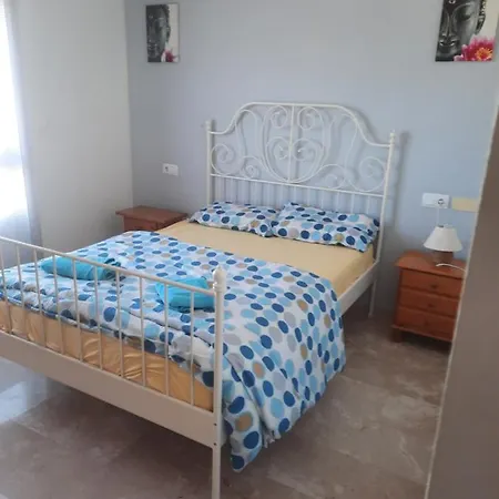 Apartment 2 Dormitorios Piso, 2 Banos, Wifi , Parking *